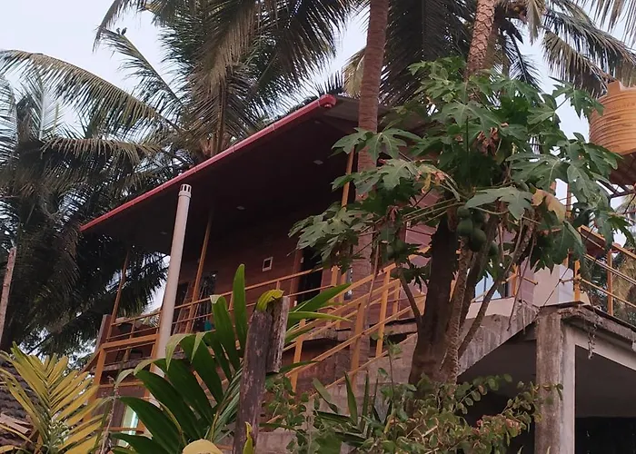 Prakruti Home Stay In Beach Side Ac Room